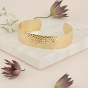 Laoree-bijoux-fantaisie-bracelet-Jonc-galucha-laiton-dore-or